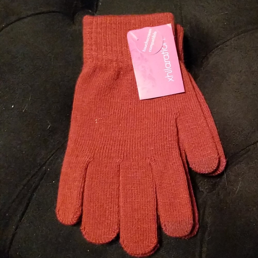 Xhilaration maroon touch screen gloves